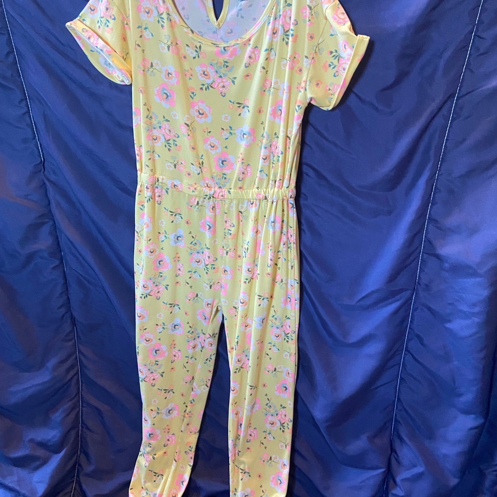 One Step Ahead Multicolor Floral Garment